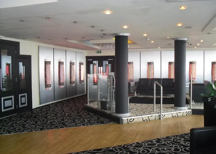 Tiffany'SAirport Hotel